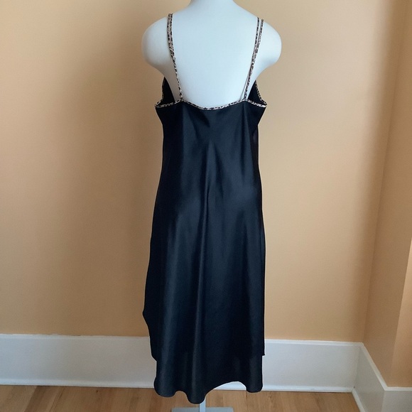 NATORI Private Luxuries Satin Leopard Long Robe & Matching Slip Size 1X - Picture 6 of 16